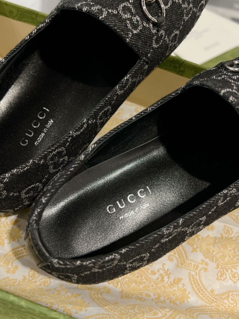 Gucci Leather Shoes